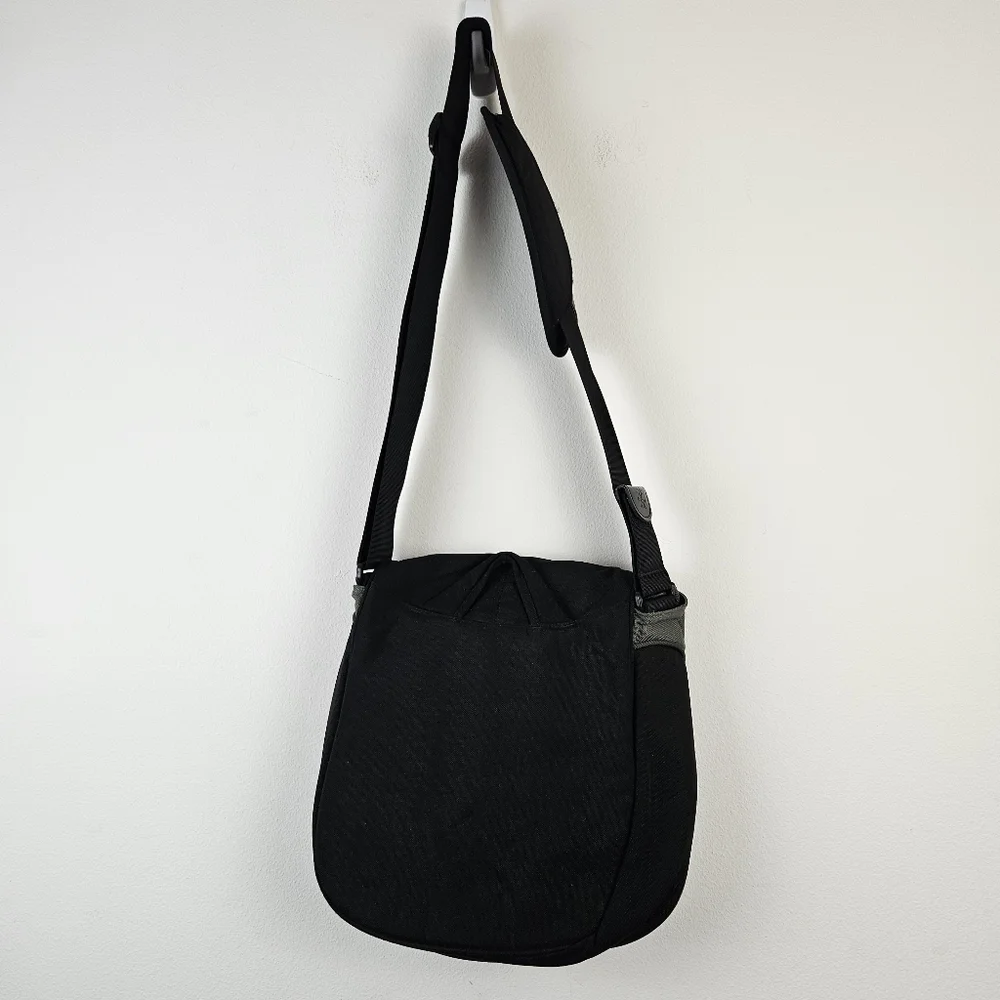 Crumpler luncheon laptop